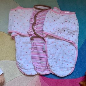 3 baby girl 0-3M swaddles,